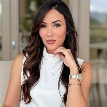 Lídia Costa — Sócia de imobiliária